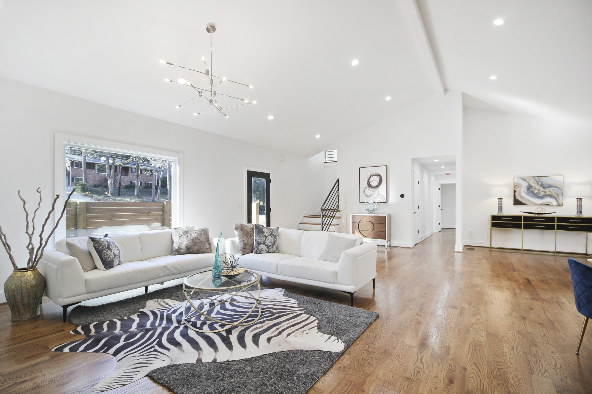 Ridgeway, Atlanta — the living room under its vaulted ceiling
