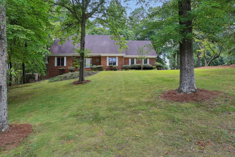 3410 Donegal Way, Snellville — Front exterior — lot