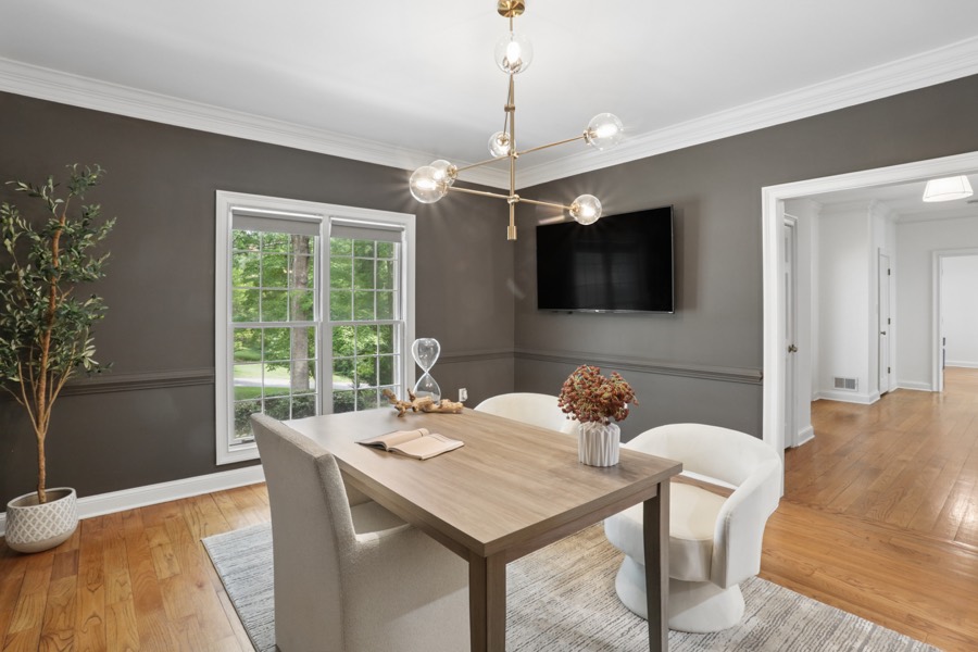 3410 Donegal Way, Snellville — Dining room — window side