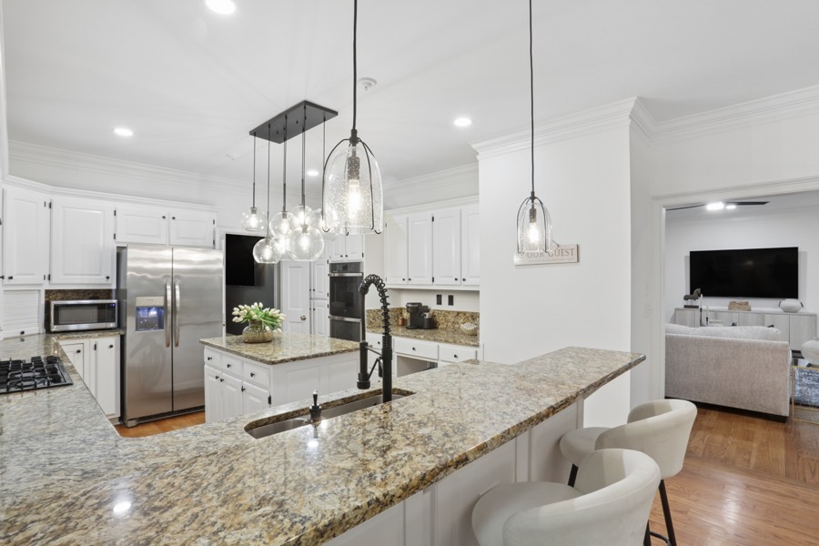 3410 Donegal Way, Snellville — Kitchen to family room
