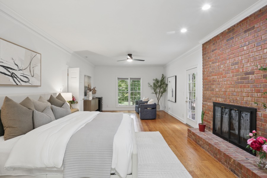 3410 Donegal Way, Snellville — Primary bedroom — fireplace and sitting area